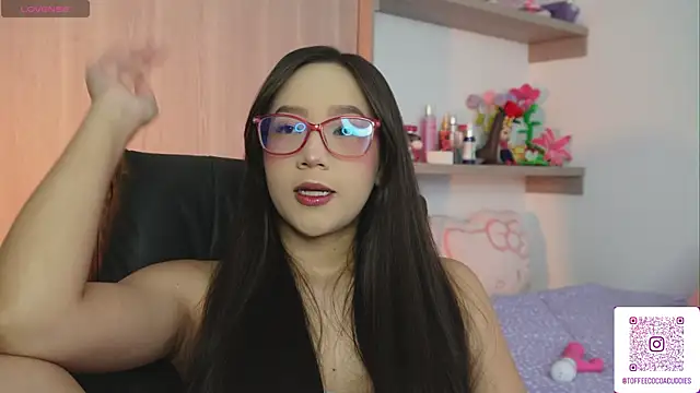 Snapshot of sophi_lii chatting on May 8, 2026, 8:25 pm sophi lii online show from May 8, 2026, 8:25 pm