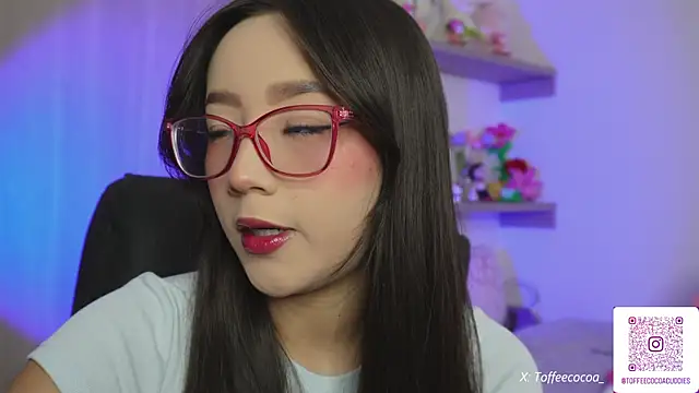 Snapshot of sophi_lii chatting on June 6, 2026, 9:30 pm sophi lii online show from June 6, 2026, 9:30 pm