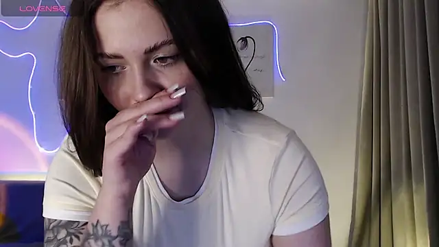 Ollie James online show from November 22, 2025, 10:31 pm