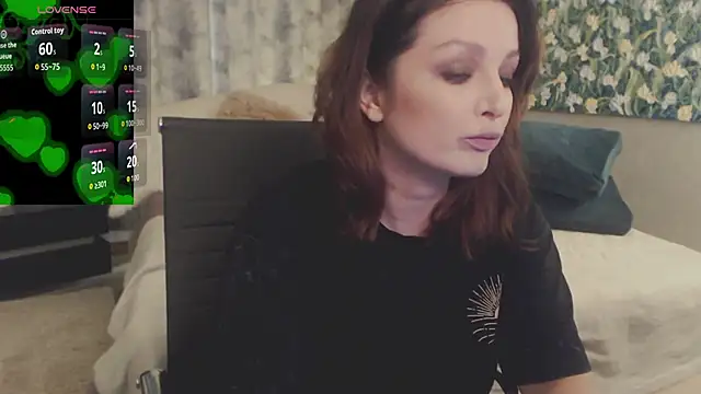 BritneyBarker online show from June 18, 2026, 3:49 pm