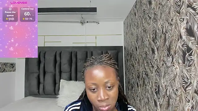 Snapshot of Sara_Naugty chatting on September 17, 2025, 7:26 pm Sara Naugty online show from September 17, 2025, 7:26 pm