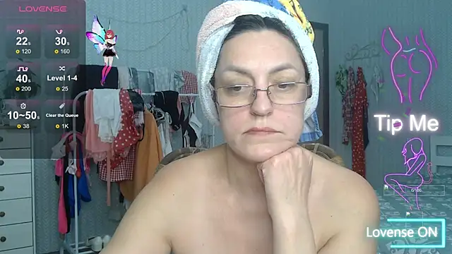 Snapshot of Soffya_Soy chatting on November 16, 2025, 12:44 pm Soffya Soy online show from November 16, 2025, 12:44 pm