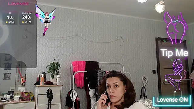 Snapshot of Soffya_Soy chatting on November 23, 2025, 1:11 pm Soffya Soy online show from November 23, 2025, 1:11 pm