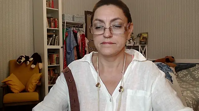 Soffya Soy online show from June 3, 2026, 2:33 pm