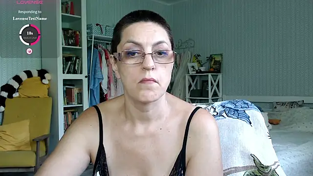 Soffya Soy online show from June 14, 2026, 6:48 am