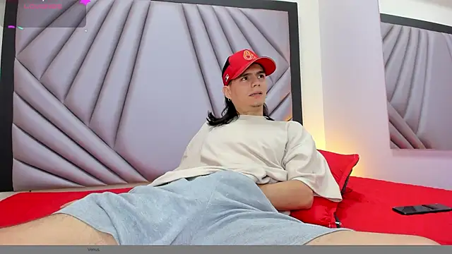 Martshall09 online show from July 25, 2026, 8:28 pm