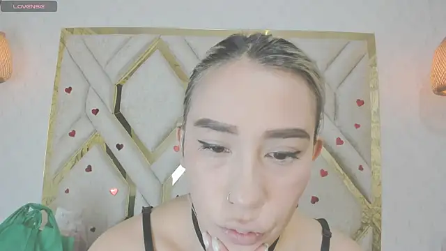 Lannajansen online show from March 15, 2025, 2:55 pm