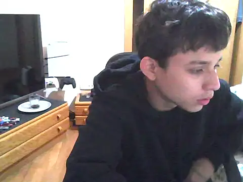 Snapshot of S4nt1luXx chatting on November 28, 2025, 10:07 am S4nt1luXx online show from November 28, 2025, 10:07 am