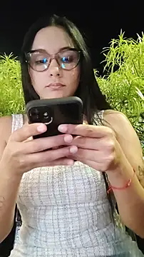 ruby  00 online show from February 1, 2025, 12:18 am