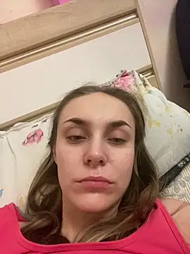 Snapshot of White_Lu chatting on February 7, 2025, 11:13 pm White Lu online show from February 7, 2025, 11:13 pm