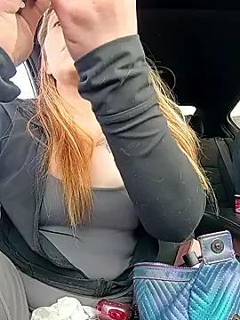 Snapshot of barbieinbondage7 chatting on March 13, 2026, 11:22 pm barbieinbondage7 online show from March 13, 2026, 11:22 pm