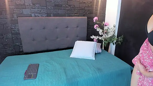 AriaMoonLight online show from February 24, 2025, 11:54 am