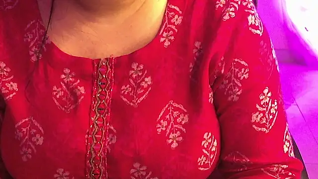 Snapshot of Gagankaur chatting on May 8, 2026, 2:06 am Gagankaur online show from May 8, 2026, 2:06 am