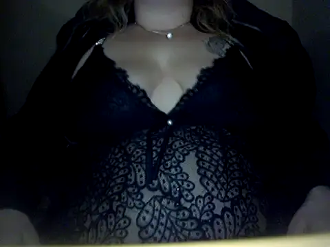 Snapshot of topina8 chatting on January 26, 2025, 9:07 pm topina8 online show from January 26, 2025, 9:07 pm