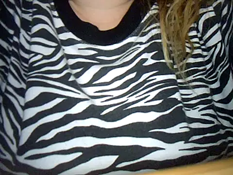 Snapshot of topina8 chatting on January 29, 2025, 5:35 pm topina8 online show from January 29, 2025, 5:35 pm