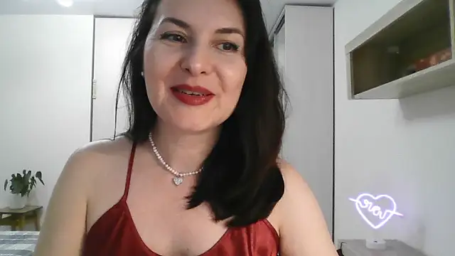 Victoria Glam online show from January 24, 2025, 11:23 pm