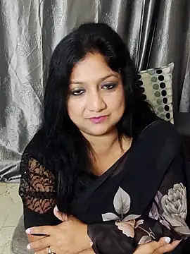 horny lizia online show from June 2, 2026, 4:31 pm