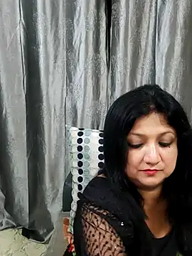 horny lizia online show from June 22, 2026, 4:26 pm
