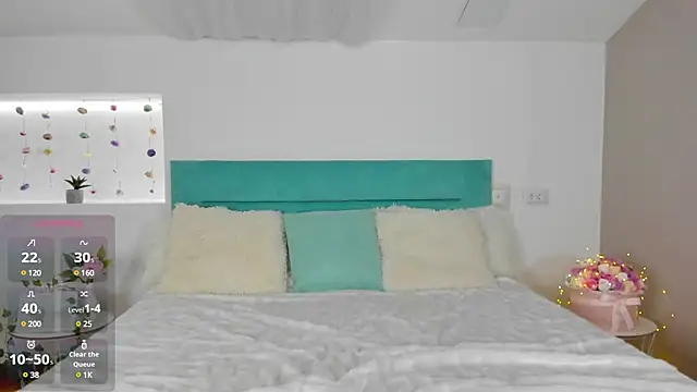 mars elina  online show from February 25, 2025, 4:31 pm