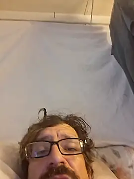 Snapshot of Johndis805 chatting on November 27, 2025, 3:47 pm Johndis805 online show from November 27, 2025, 3:47 pm