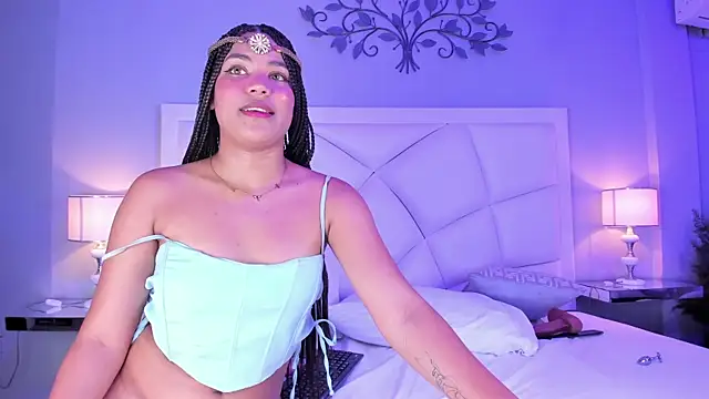 Snapshot of ZoeySnow chatting on February 20, 2025, 2:57 pm ZoeySnow online show from February 20, 2025, 2:57 pm