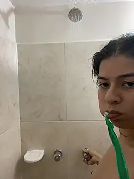 Snapshot of Hannah_Jonhson chatting on July 22, 2026, 10:45 pm Hannah Jonhson online show from July 22, 2026, 10:45 pm