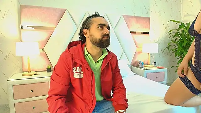 Snapshot of anastasia_marco chatting on February 13, 2025, 12:21 pm anastasia marco online show from February 13, 2025, 12:21 pm