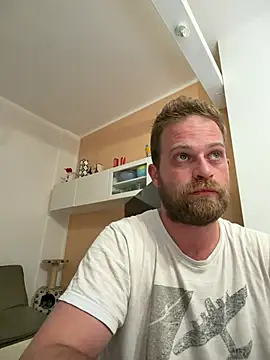 Snapshot of Sborratore1092 chatting on May 10, 2026, 3:50 pm Sborratore1092 online show from May 10, 2026, 3:50 pm