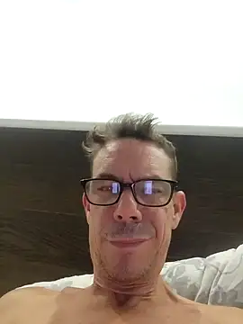 Kenhornu online show from September 16, 2025, 12:44 am