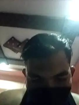 Snapshot of randit7 chatting on January 25, 2025, 3:52 pm randit7 online show from January 25, 2025, 3:52 pm