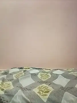 Snapshot of randit7 chatting on February 25, 2025, 5:25 pm randit7 online show from February 25, 2025, 5:25 pm