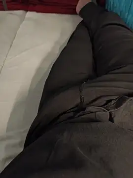 Snapshot of randit7 chatting on December 2, 2025, 2:23 pm randit7 online show from December 2, 2025, 2:23 pm