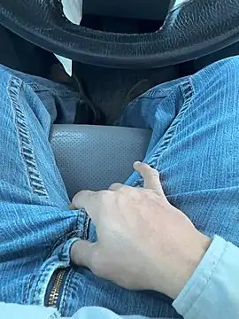 Snapshot of luiriv04 chatting on January 23, 2025, 7:40 pm luiriv04 online show from January 23, 2025, 7:40 pm