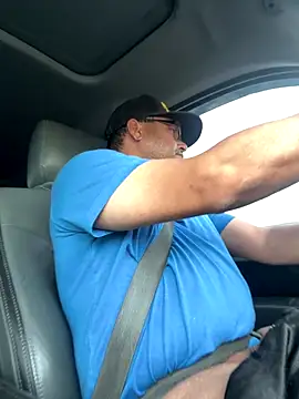 Snapshot of luiriv04 chatting on September 20, 2025, 2:51 pm luiriv04 online show from September 20, 2025, 2:51 pm