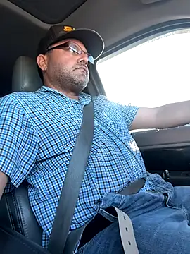 Snapshot of luiriv04 chatting on September 21, 2025, 11:50 pm luiriv04 online show from September 21, 2025, 11:50 pm