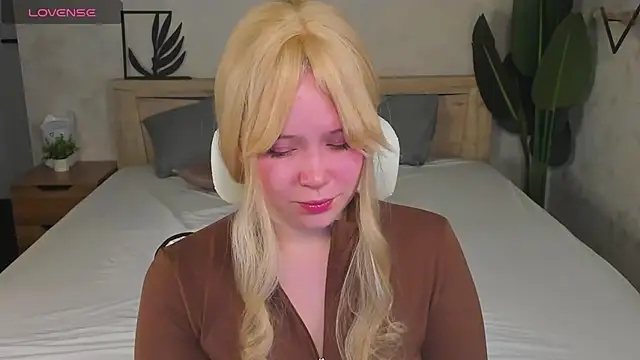 Amy Kimberlly online show from December 5, 2025, 12:19 am