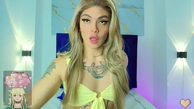 Snapshot of REBECA_VALENTINE chatting on February 11, 2025, 11:33 pm REBECA VALENTINE online show from February 11, 2025, 11:33 pm