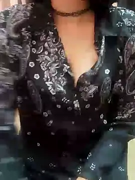 Snapshot of Aapsara_ chatting on January 25, 2025, 4:57 pm Aapsara online show from January 25, 2025, 4:57 pm