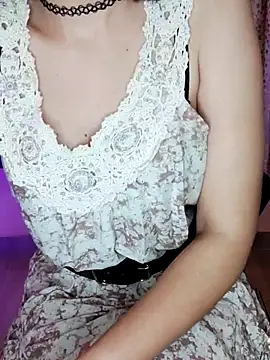 Snapshot of Aapsara_ chatting on February 1, 2025, 3:07 pm Aapsara online show from February 1, 2025, 3:07 pm