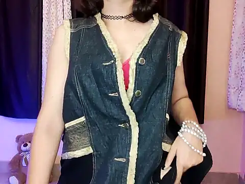 Snapshot of Aapsara_ chatting on February 23, 2025, 4:35 pm Aapsara online show from February 23, 2025, 4:35 pm