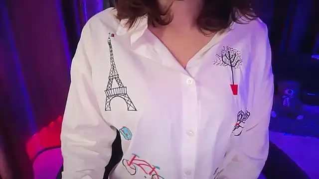 Snapshot of Aapsara_ chatting on October 31, 2025, 11:28 pm Aapsara online show from October 31, 2025, 11:28 pm