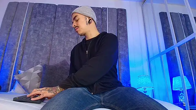 kaletattoo online show from April 30, 2026, 10:54 am