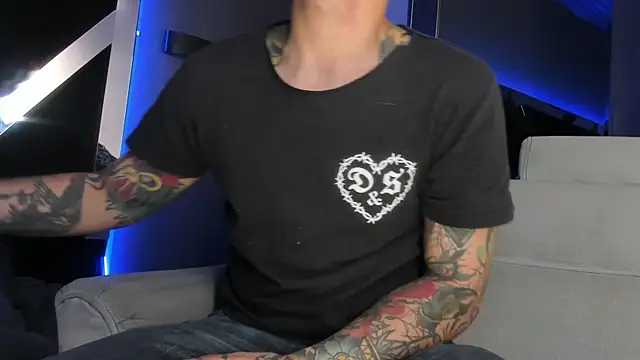 Snapshot of kaletattoo chatting on July 22, 2026, 11:35 am kaletattoo online show from July 22, 2026, 11:35 am