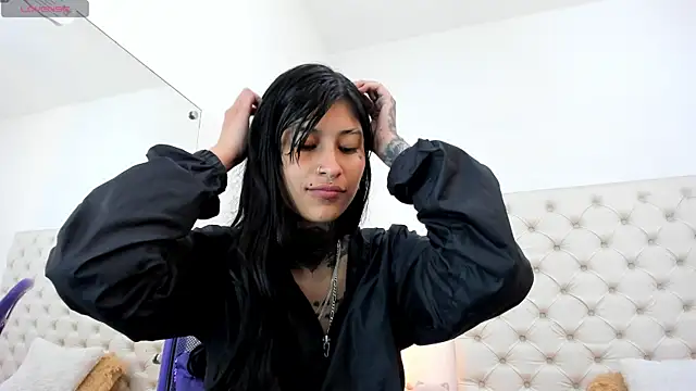 Snapshot of esmeralda06 chatting on July 6, 2026, 3:03 pm esmeralda06 online show from July 6, 2026, 3:03 pm