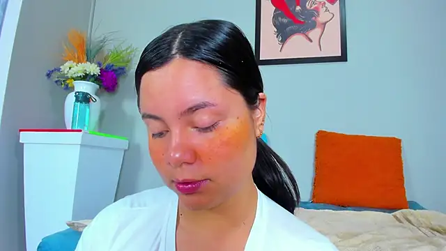 evaa greey online show from September 29, 2025, 9:19 pm