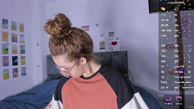 Isangel  online show from February 4, 2025, 2:39 am