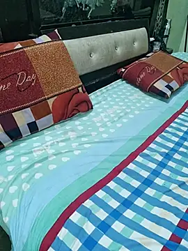 JANVI MISHRA1 online show from May 16, 2026, 6:17 pm