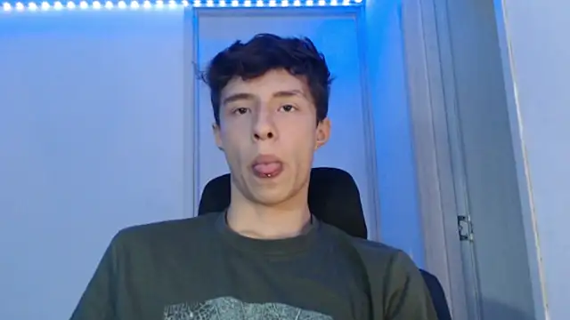 Juanmres online show from October 24, 2025, 4:42 am