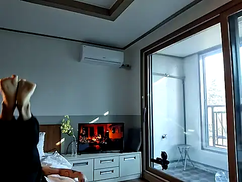 Doh728 online show from February 24, 2025, 7:33 am