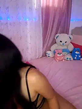 Snapshot of Ju-Sweet chatting on December 4, 2025, 9:51 am Ju-Sweet online show from December 4, 2025, 9:51 am